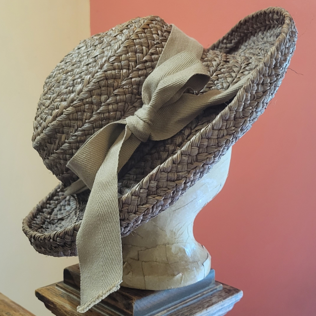 Kaminski Brown Raffia Hat W/Brown Ribbon